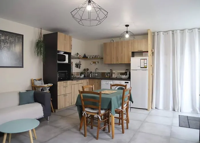 Maison Chaleureuse Entre Mer Et Campagne