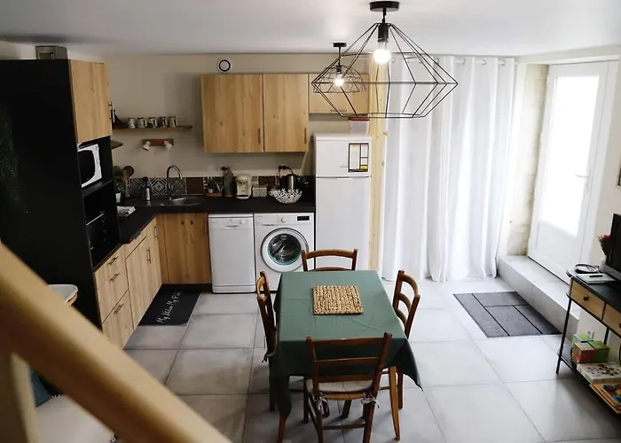 Maison Chaleureuse Entre Mer Et Campagne